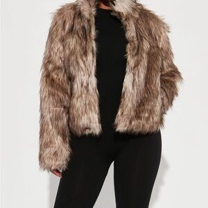 Fashion Nova Plush Faux Fur Jacket in Natural